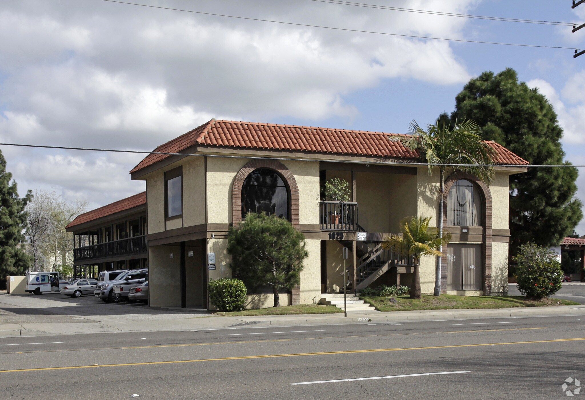 1625 E 17th St, Santa Ana, CA à louer Photo du bâtiment- Image 1 de 19