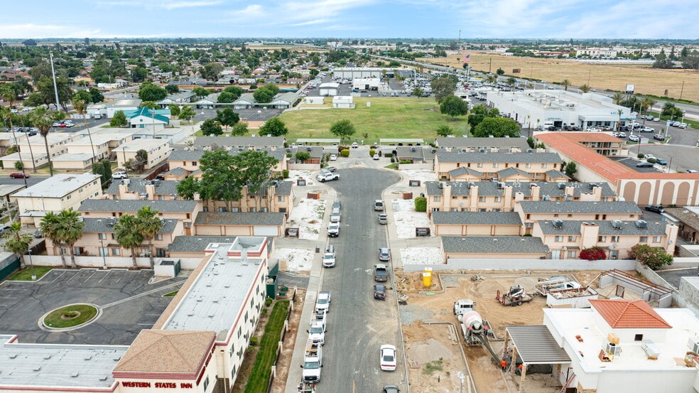 770-849 Silverado St, Hanford, CA for sale - Building Photo - Image 2 of 26