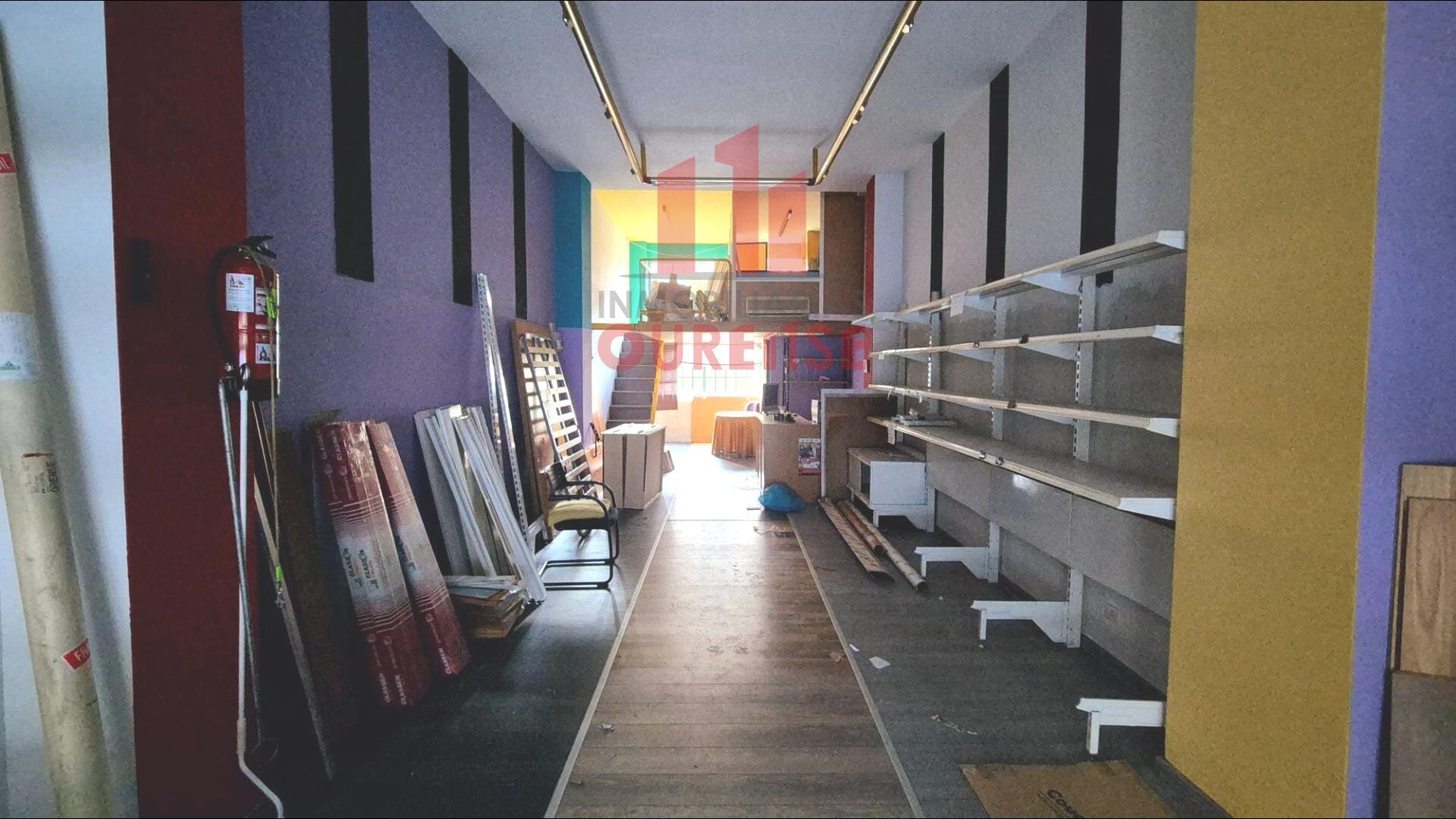 Retail in Ourense, Orense for lease Building Photo- Image 1 of 9