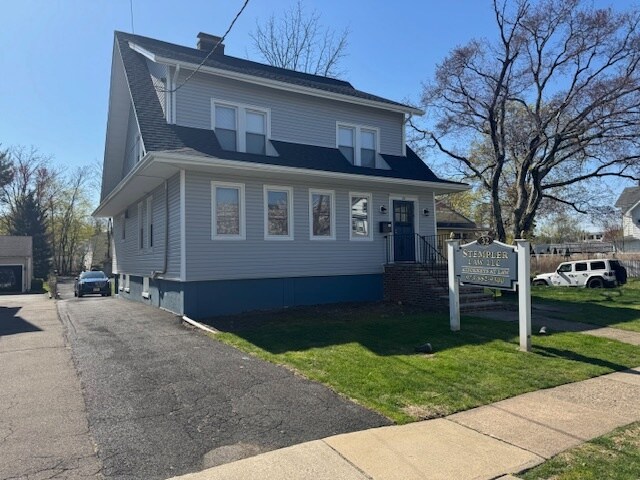 32 Smull Ave, Caldwell, NJ à vendre Photo du bâtiment- Image 1 de 1