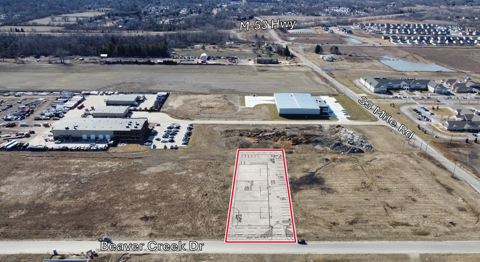 70699 Beaver Creek Dr, Bruce Township, MI for lease - Building Photo - Image 2 of 6