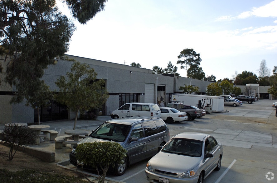 2105 Camino Vida Roble, Carlsbad, CA for lease - Building Photo - Image 3 of 7