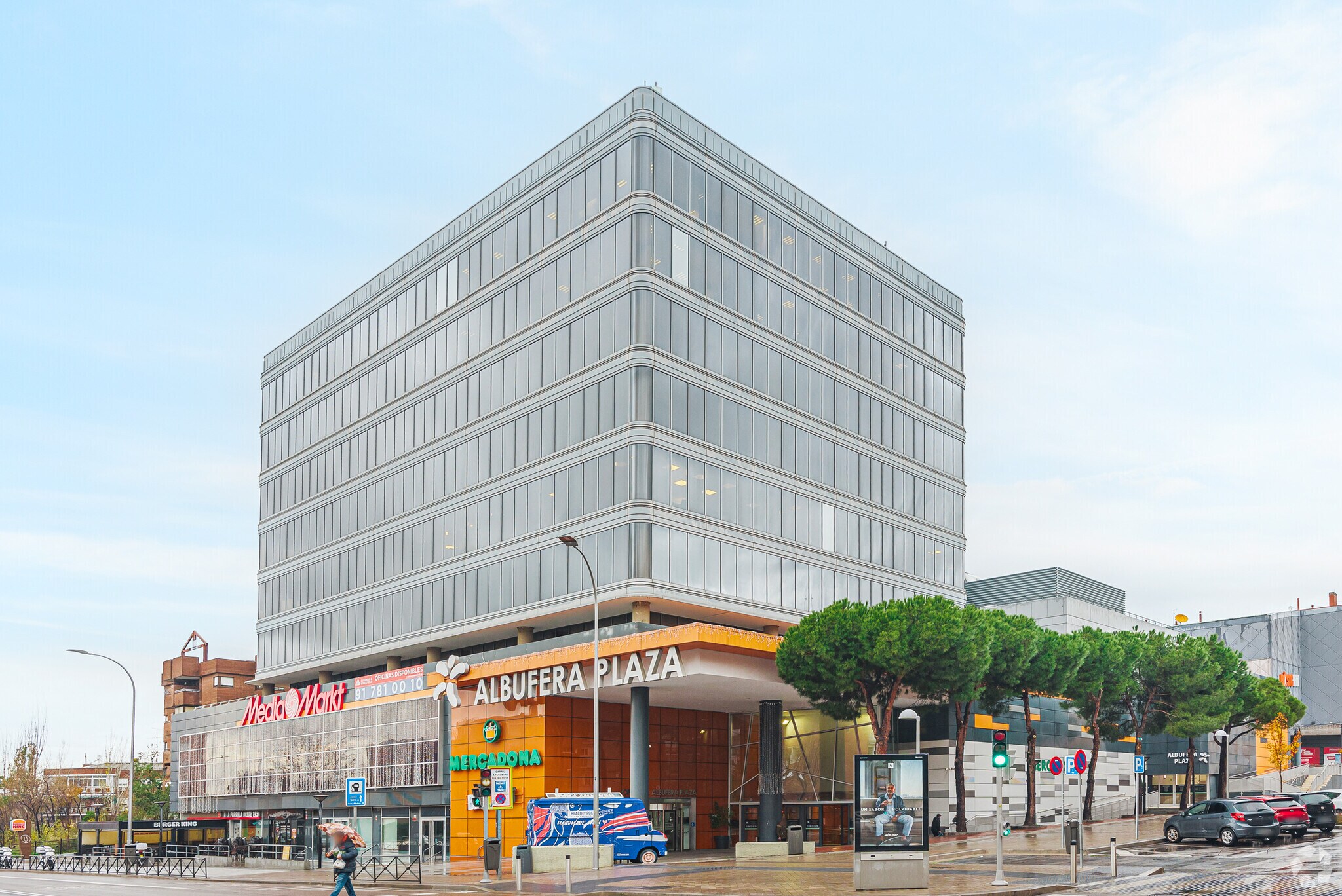 Avenida de la Albufera, 153, Madrid, Madrid for lease Primary Photo- Image 1 of 5