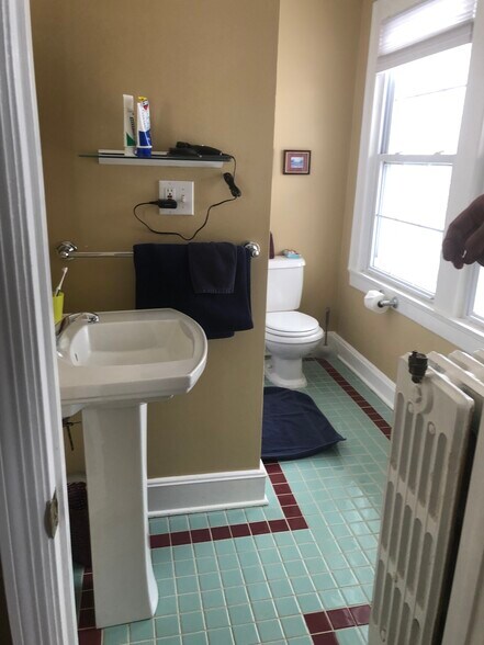 1115 5th St Se, Minneapolis, MN for sale - Interior Photo - Image 2 of 18