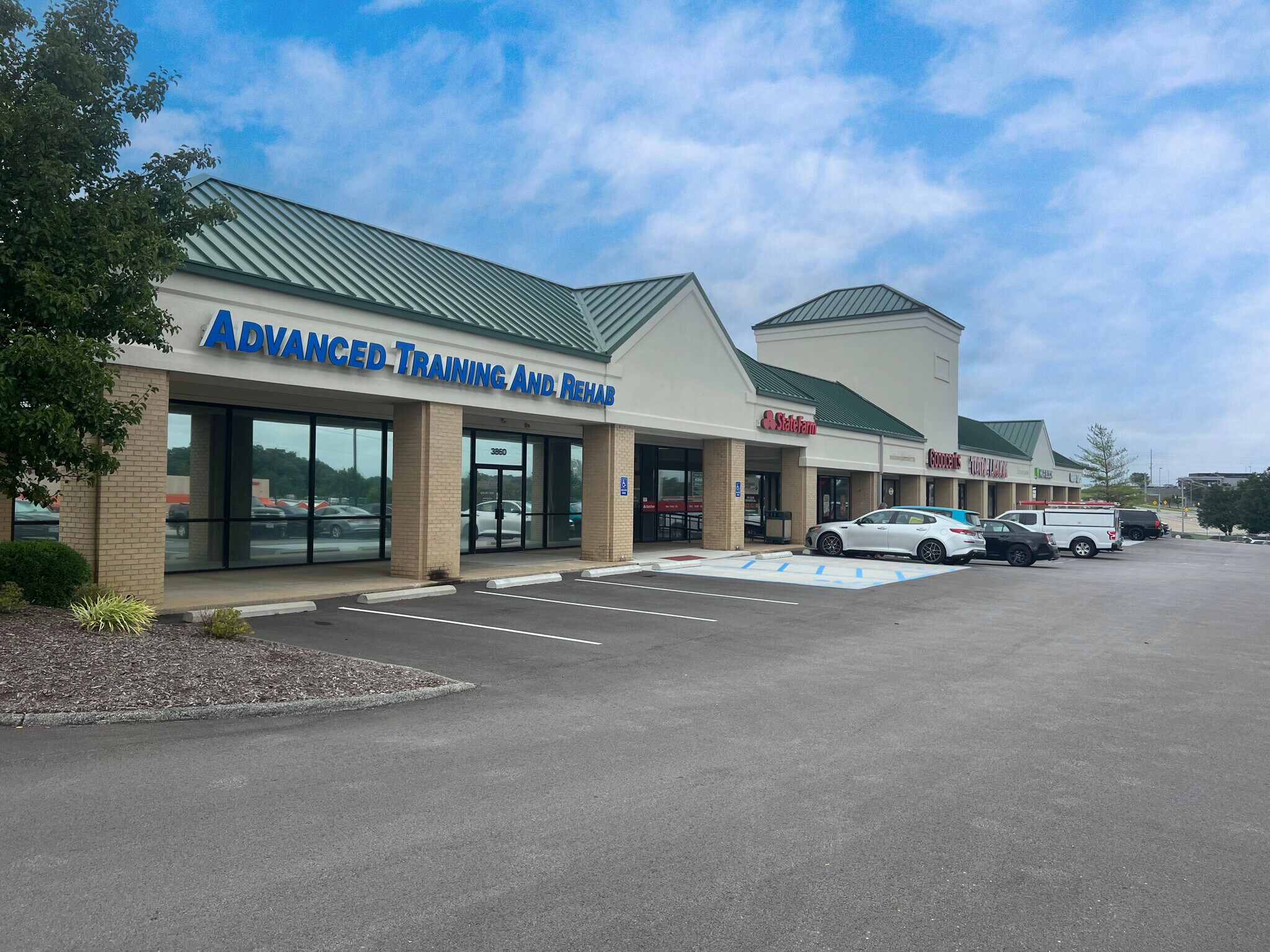 3860-3884 Vogel Rd, Arnold, MO for lease Primary Photo- Image 1 of 11