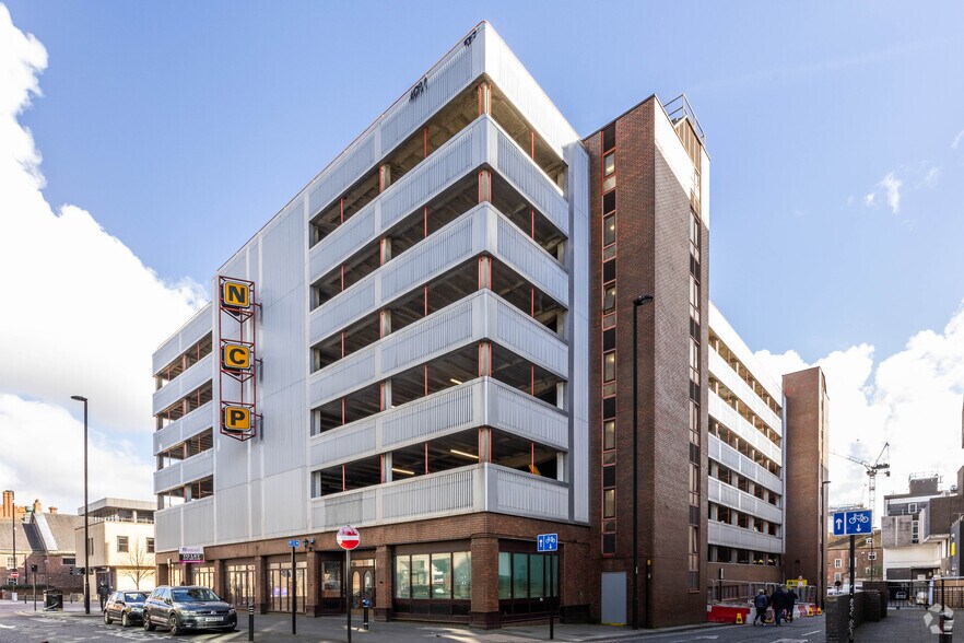 Northumberland Rd, Newcastle Upon Tyne à louer - Photo principale - Image 1 de 2