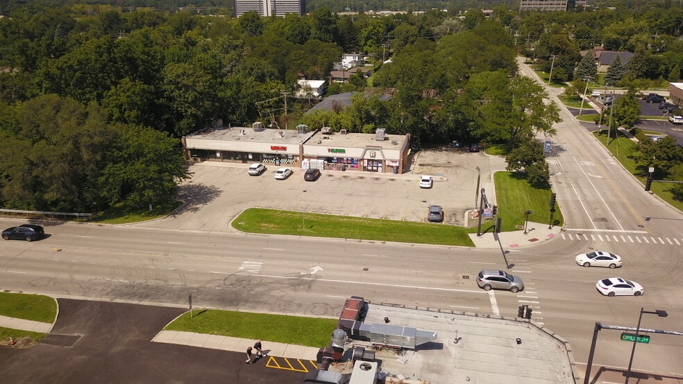 1100-1106 Ogden Ave, Lisle, IL for lease - Building Photo - Image 3 of 14
