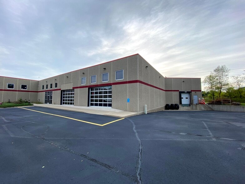 300 14th Ave E, Sartell, MN for lease - Building Photo - Image 3 of 11