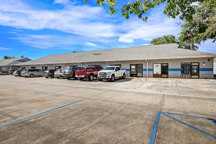 4601 E Moody Blvd, Bunnell, FL à louer - Photo du bâtiment - Image 2 de 17