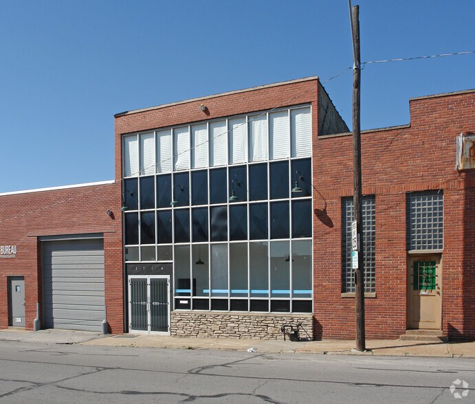 1714 Holmes St, Kansas City, MO à vendre - Photo du bâtiment - Image 2 de 20