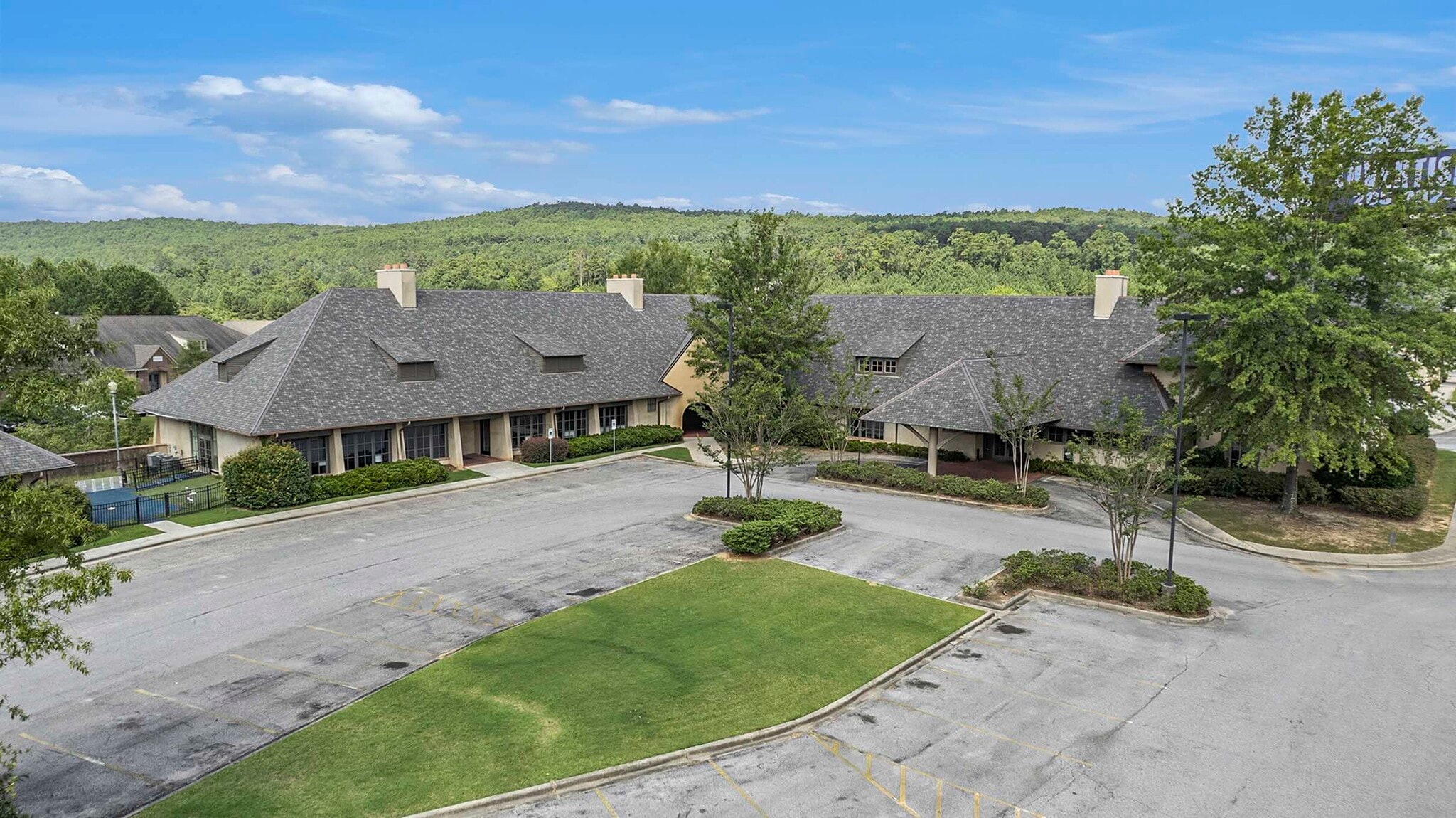 151 Narrows Pky, Birmingham, AL for lease Primary Photo- Image 1 of 16