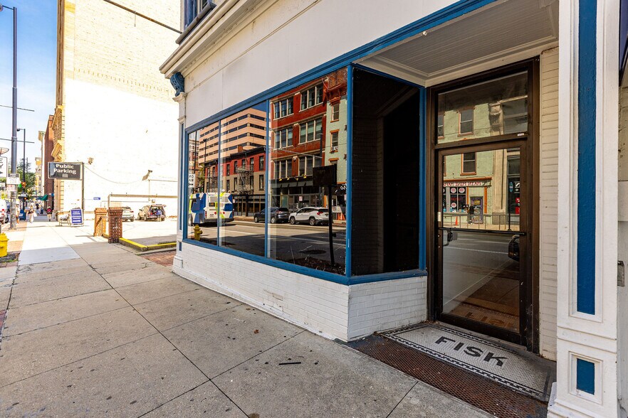 814-816 Main St, Cincinnati, OH à louer - Photo du bâtiment - Image 3 de 10