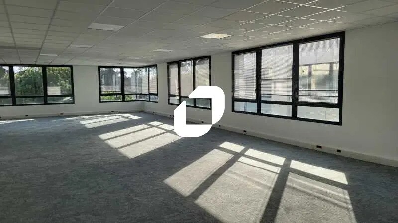 Office in Mérignac for lease - Building Photo - Image 3 of 8