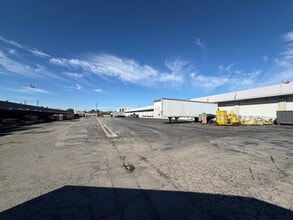 8900 Bellanca Ave, Los Angeles, CA à louer Photo intérieure- Image 2 de 3