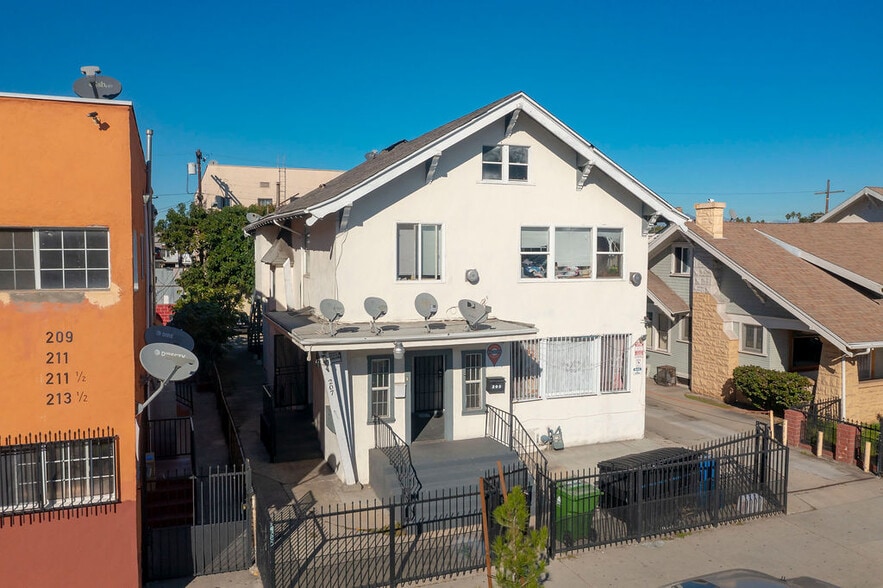 205-207 W Vernon Ave, Los Angeles, CA for sale - Building Photo - Image 3 of 15
