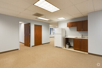 205 W Wacker Dr, Chicago, IL for sale Interior Photo- Image 1 of 9