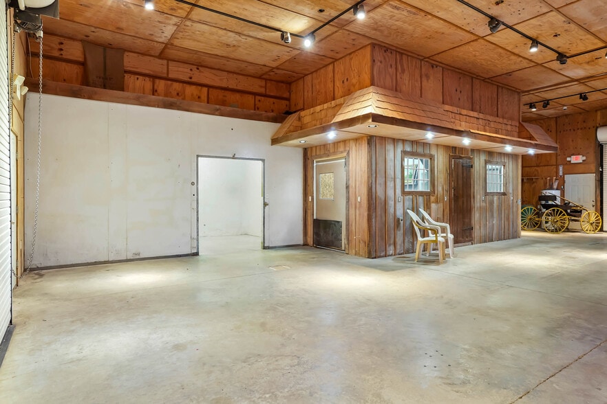 8977 DuPont Blvd, Lincoln, DE à vendre - Photo intérieure - Image 2 de 48