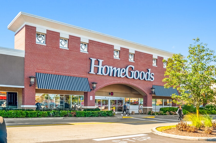 8100-8250 Transit Rd, Buffalo, NY for lease - Building Photo - Image 3 of 10