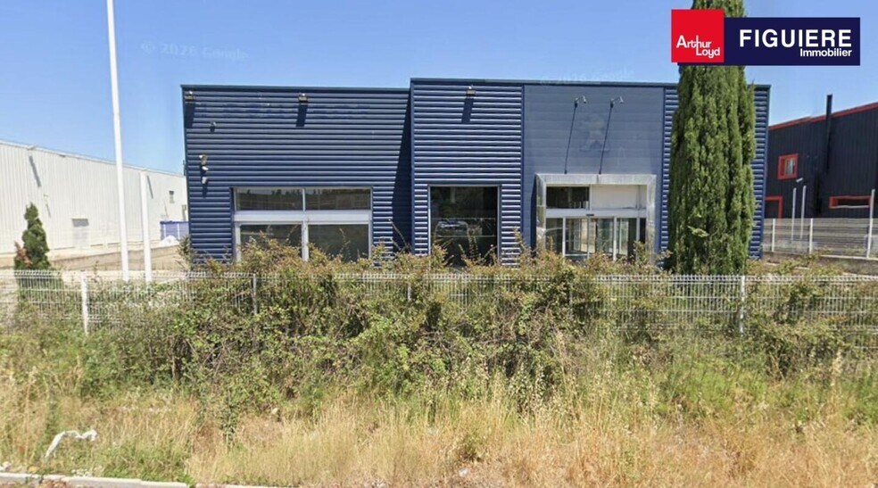 Flex in Saint Mitre Les Remparts for sale - Building Photo - Image 2 of 9