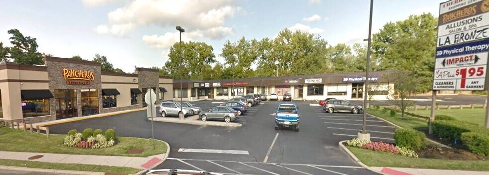 115 Rt-73, Berlin, NJ à louer - Photo du bâtiment - Image 3 de 5