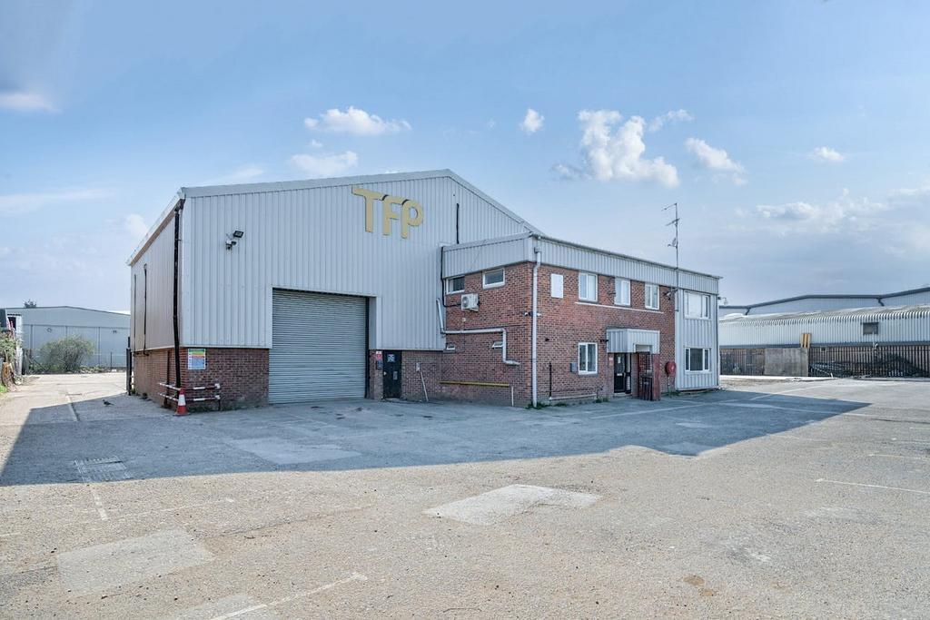 Eastbury Rd, London for lease Building Photo- Image 1 of 7