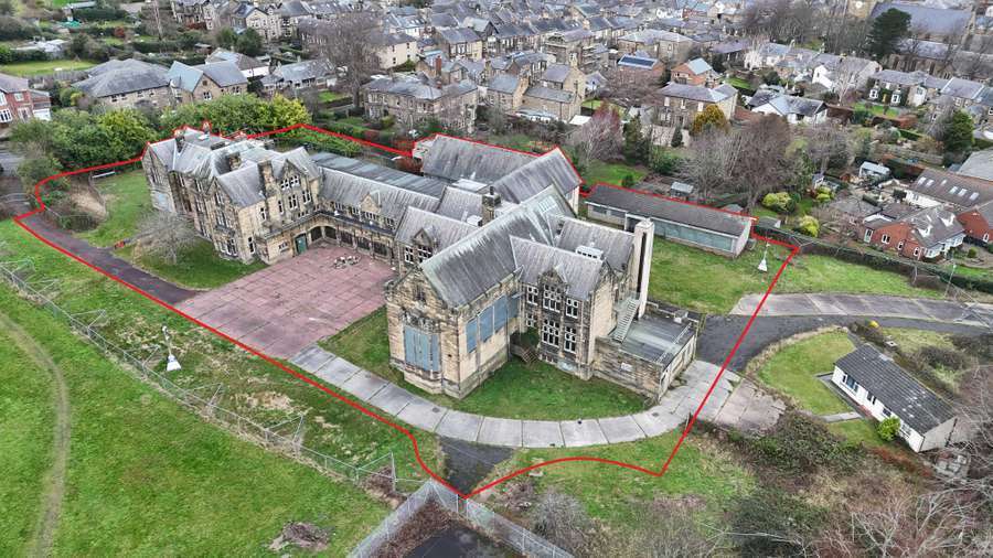 The Avenue, Alnwick for sale - Building Photo - Image 2 of 4