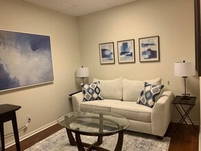 2301 Park Ave, Orange Park, FL for lease Interior Photo- Image 1 of 4