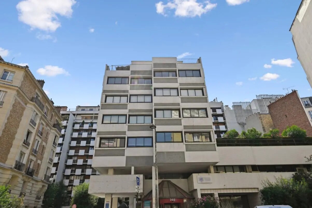 202-204 Rue De La Croix Nivert, Paris à louer Photo du bâtiment- Image 1 de 13