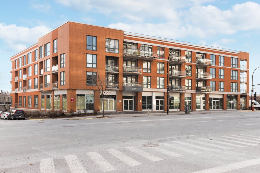 5360 Rue Sherbrooke O, Montréal, QC à louer - Photo du bâtiment - Image 1 de 6