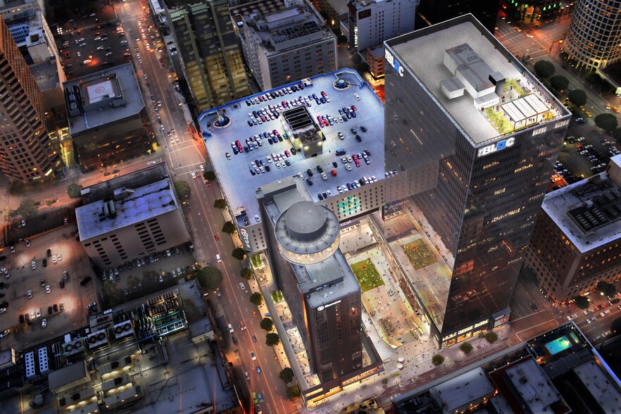 750 W 7th St, Los Angeles, CA à louer - Photo principale - Image 2 de 12