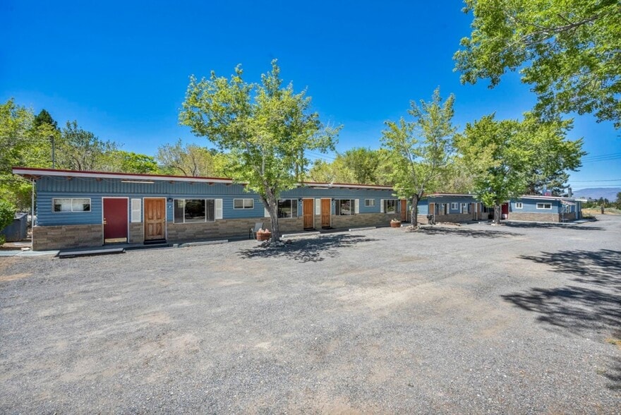 107045 US Highway 395, Coleville, CA for sale - Building Photo - Image 2 of 7