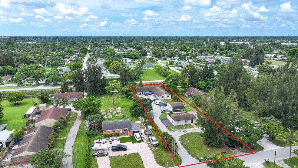 3874 7th Ave N, Lake Worth, FL for sale - Building Photo - Image 1 of 17