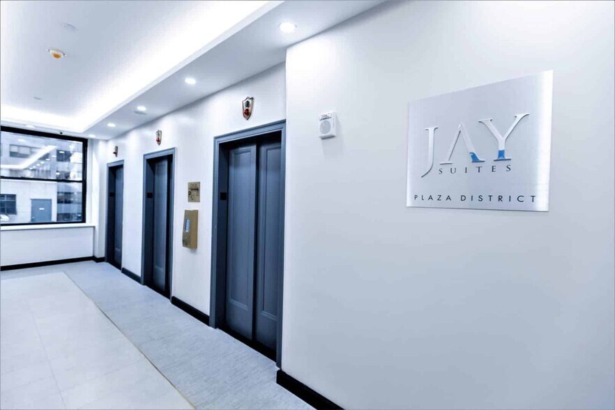 515 Madison Ave, New York, NY à louer - Photo intérieure - Image 3 de 22