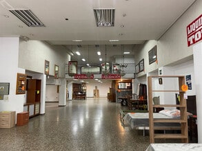 Retail in Madrid, Madrid for lease Interior Photo- Image 1 of 7