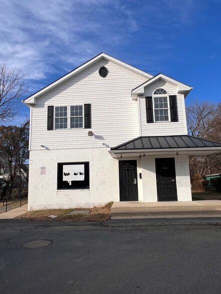 2419 W Newport Pike, Wilmington, DE for lease - Building Photo - Image 2 of 6