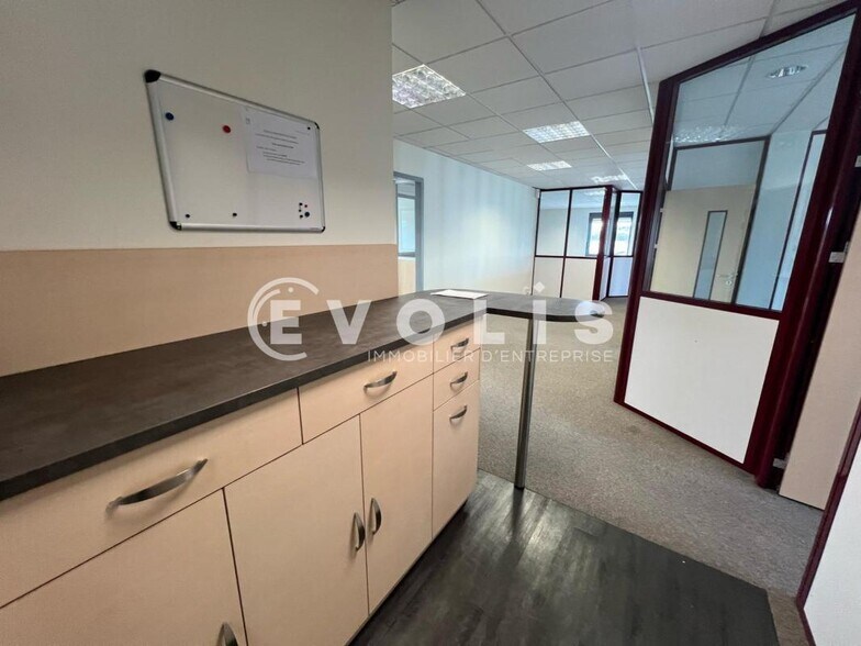 Bureau dans Dardilly à louer - Photo intérieure - Image 2 de 20