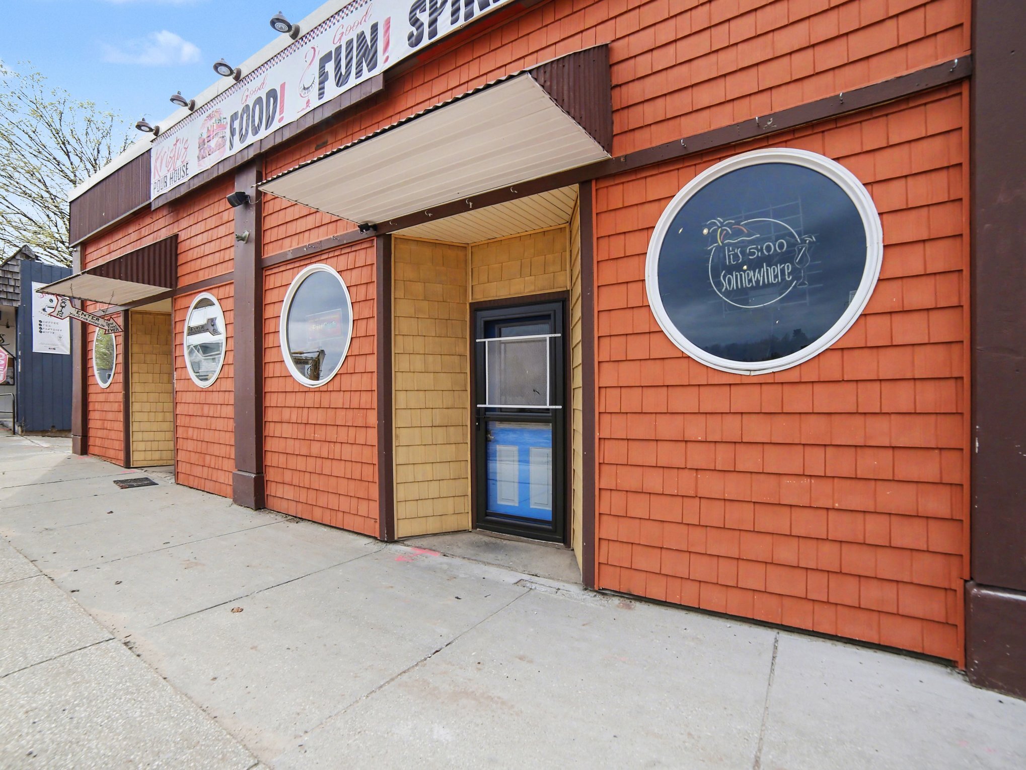 211 E Main St, Hart, MI for sale Building Photo- Image 1 of 9