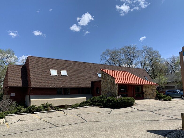 6602 University Ave, Middleton, WI for lease - Building Photo - Image 1 of 8