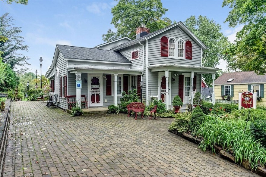 20 Lewis St, Basking Ridge, NJ à louer - Photo du bâtiment - Image 1 de 33