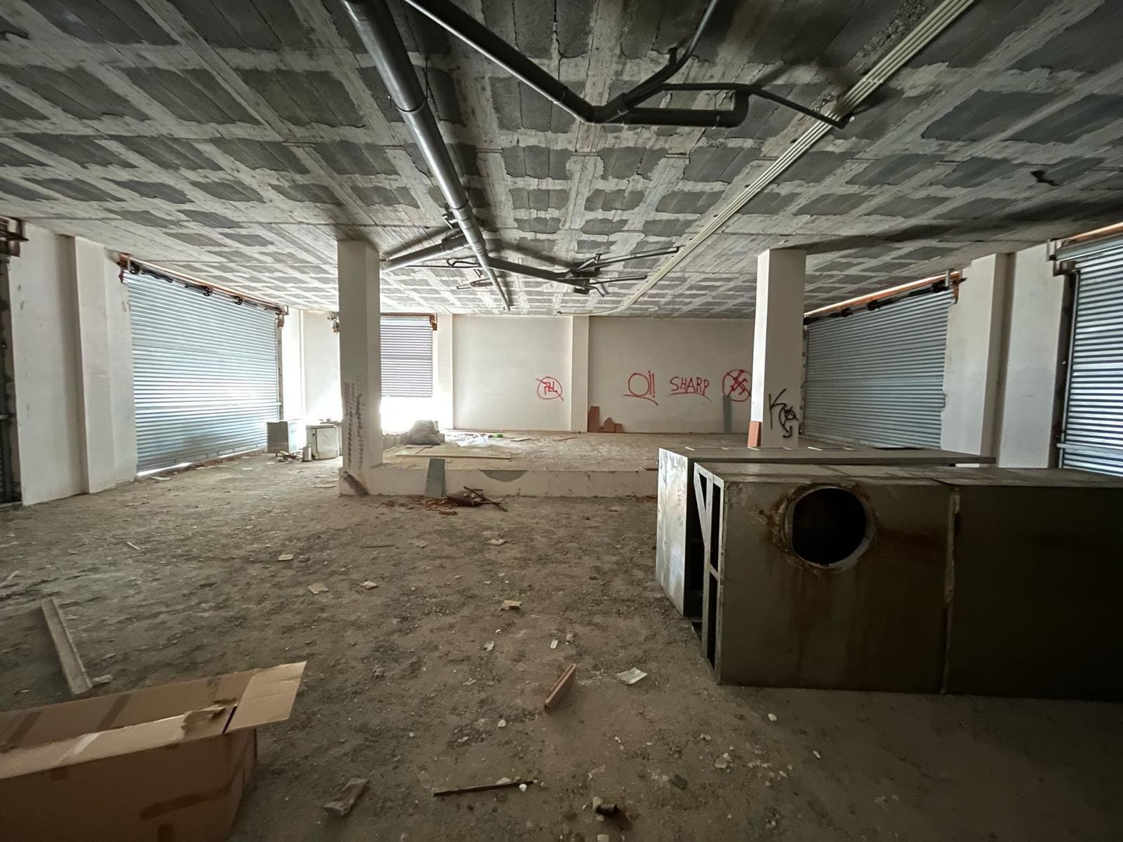 Retail in Igualada, Barcelona for lease Interior Photo- Image 1 of 10