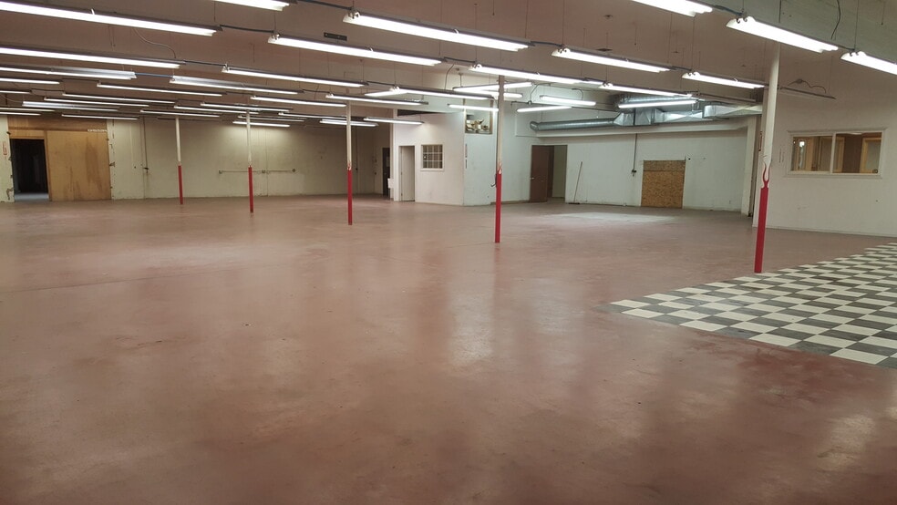 3322-3400 SE 122nd Ave portefeuille de 2 propriétés à vendre sur LoopNet.ca - Photo du bâtiment - Image 3 de 6