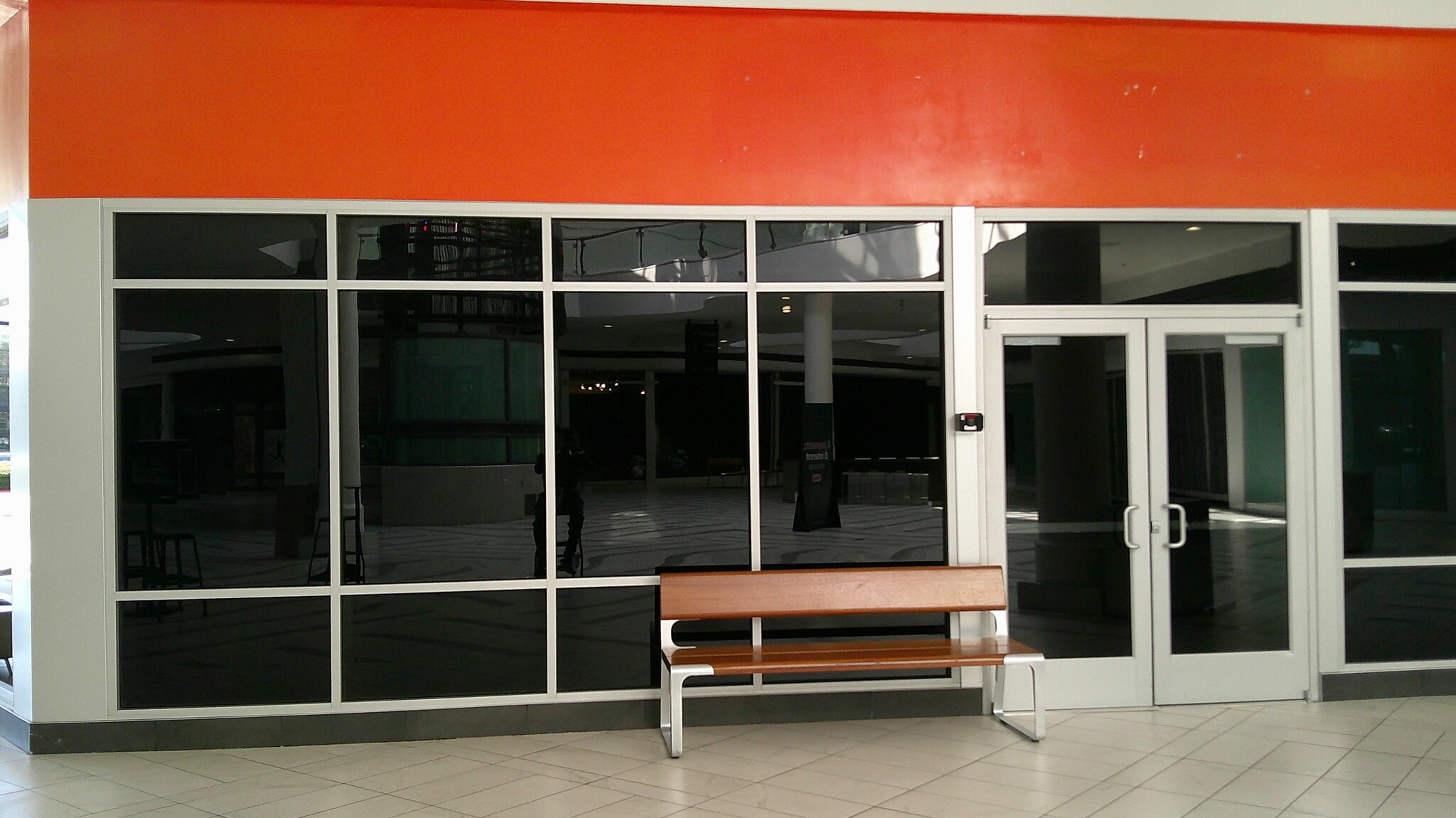 2086 Newpark Mall, Newark, CA à louer Photo intérieure- Image 1 de 1