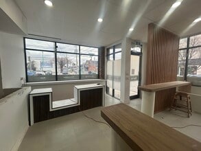 533 Concession St, Hamilton, ON à louer Photo intérieure- Image 2 de 6