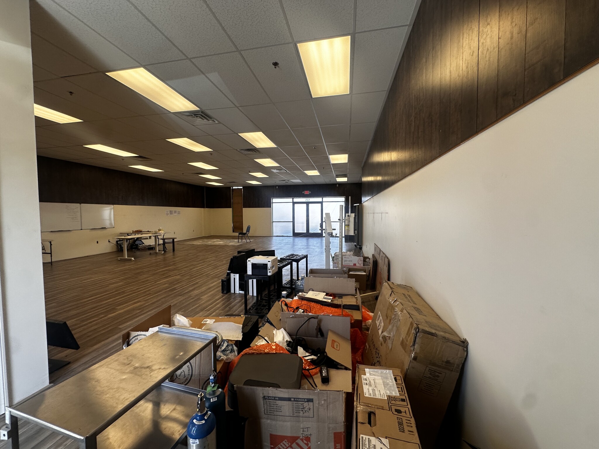 2285 E Flamingo Rd, Las Vegas, NV for lease Interior Photo- Image 1 of 4