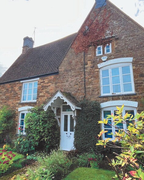37 Main Rd, Banbury à vendre - Photo du bâtiment - Image 2 de 14