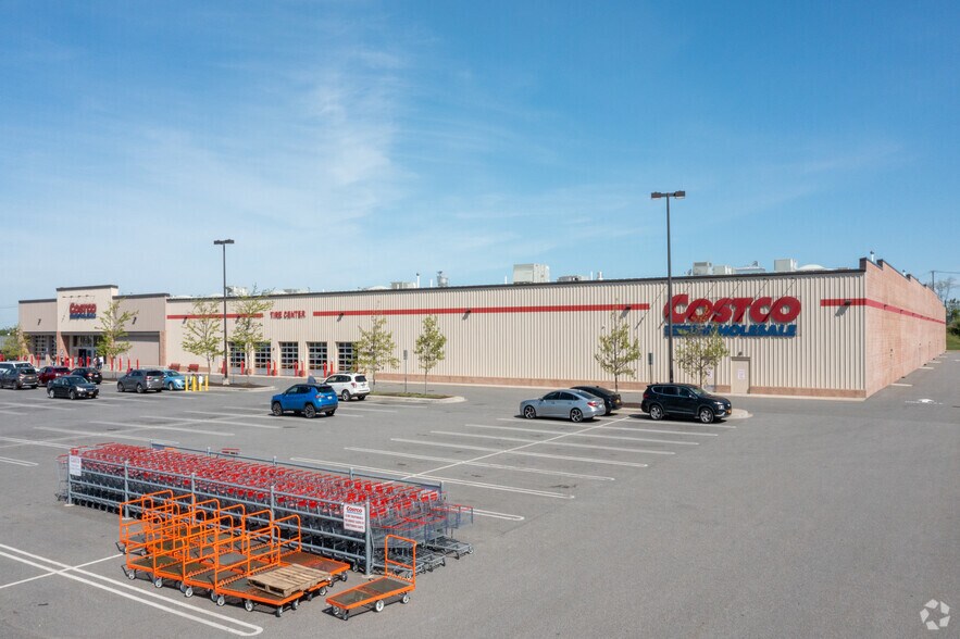 3642 Hampton Rd, Oceanside, NY à vendre - Photo du bâtiment - Image 3 de 9