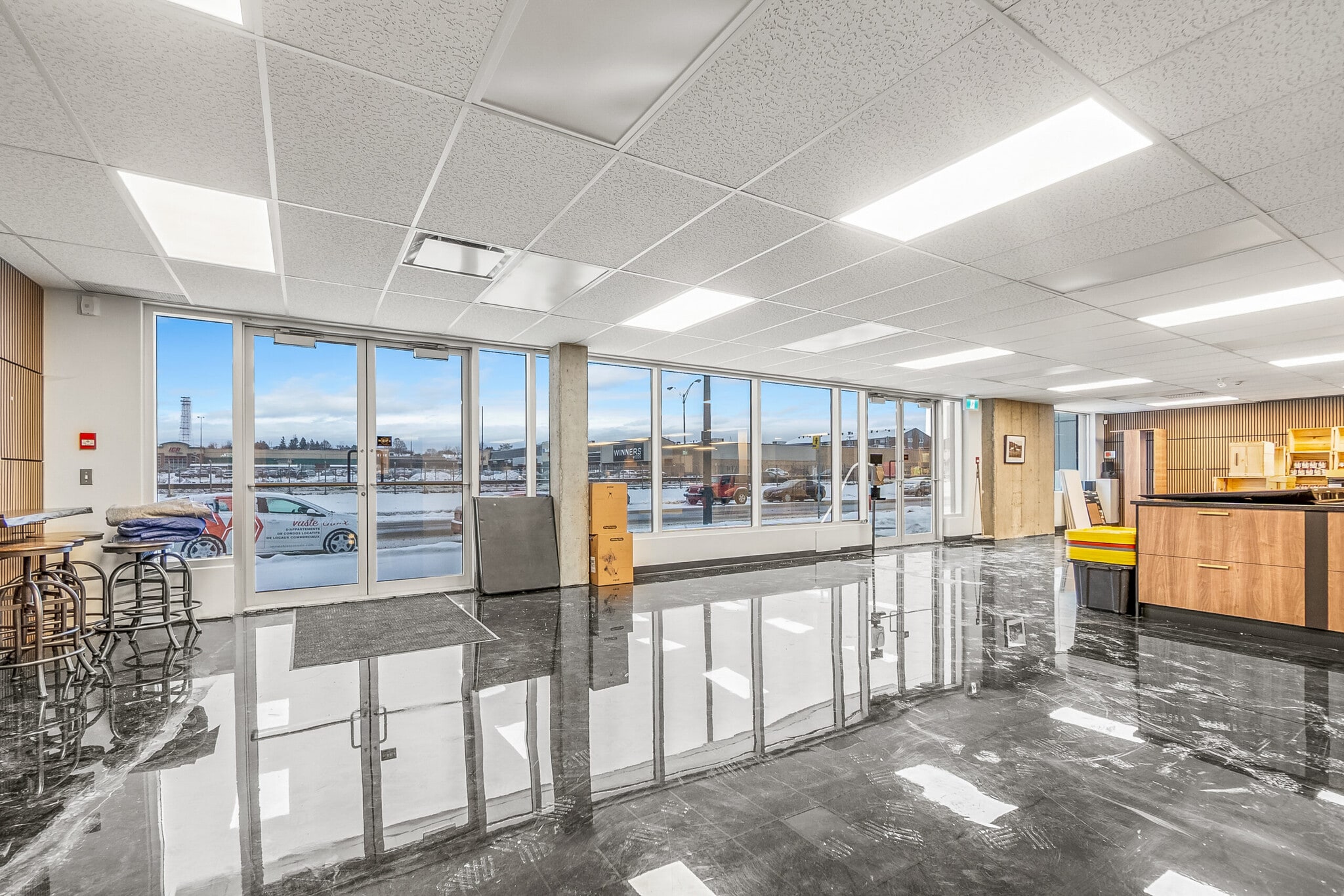 3035 Av Maricourt, Québec, QC for lease Interior Photo- Image 1 of 6