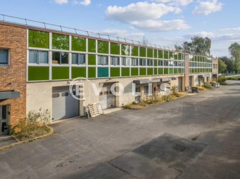 4 Avenue Des Andes, Les Ulis for lease - Building Photo - Image 2 of 11