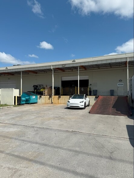 6300-6332 NW 97th Ave, Miami, FL for sale - Building Photo - Image 3 of 22