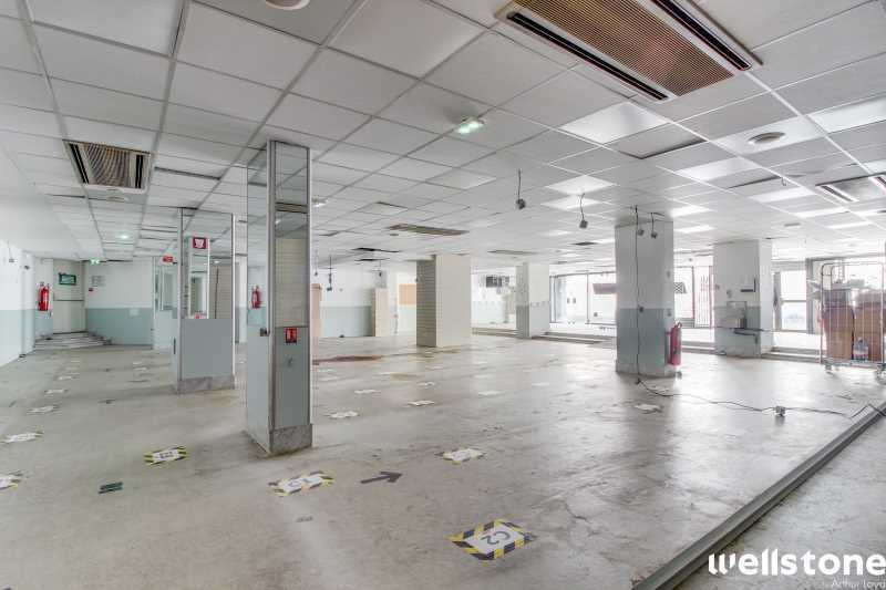 Office/Retail in Paris for lease - Interior Photo - Image 2 of 8
